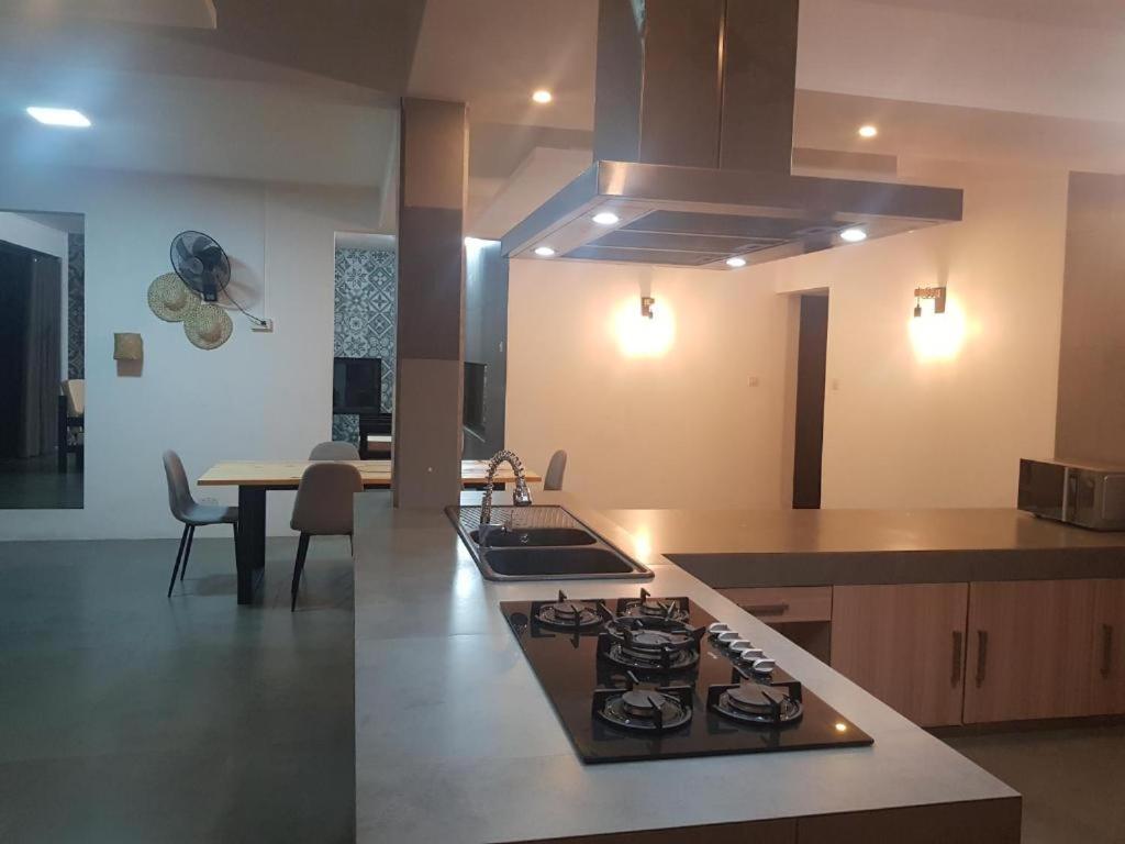 Villas Rocher - Deluxe Suite 2A - 5