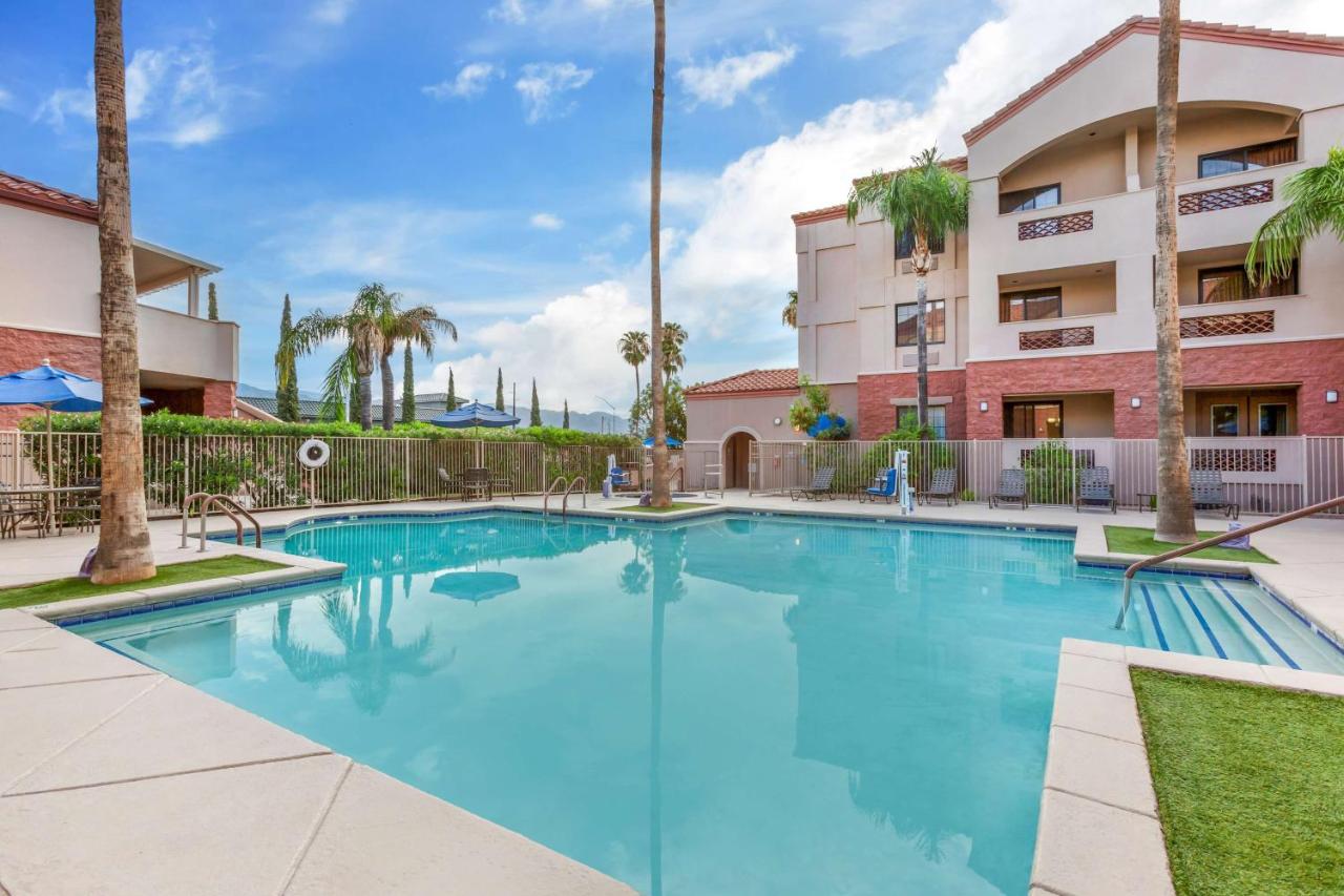 Image: Hilton Vacation Club Varsity Club Tucson