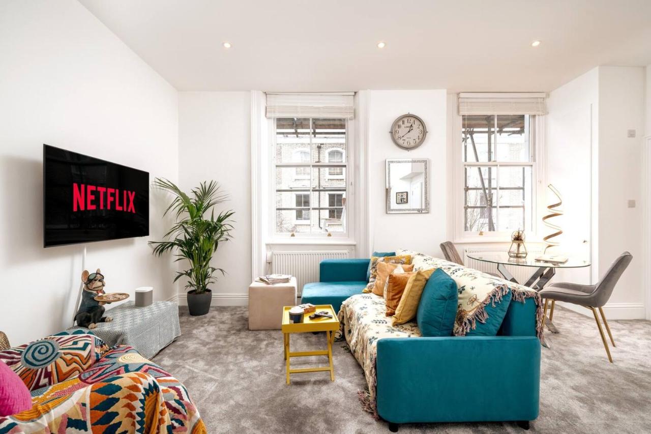 Niru Experience Pearl of Ifield Road 5BD 3BA