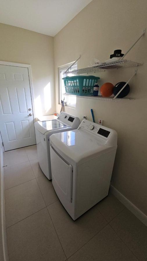 Sunny-Shore Hideaway - 3