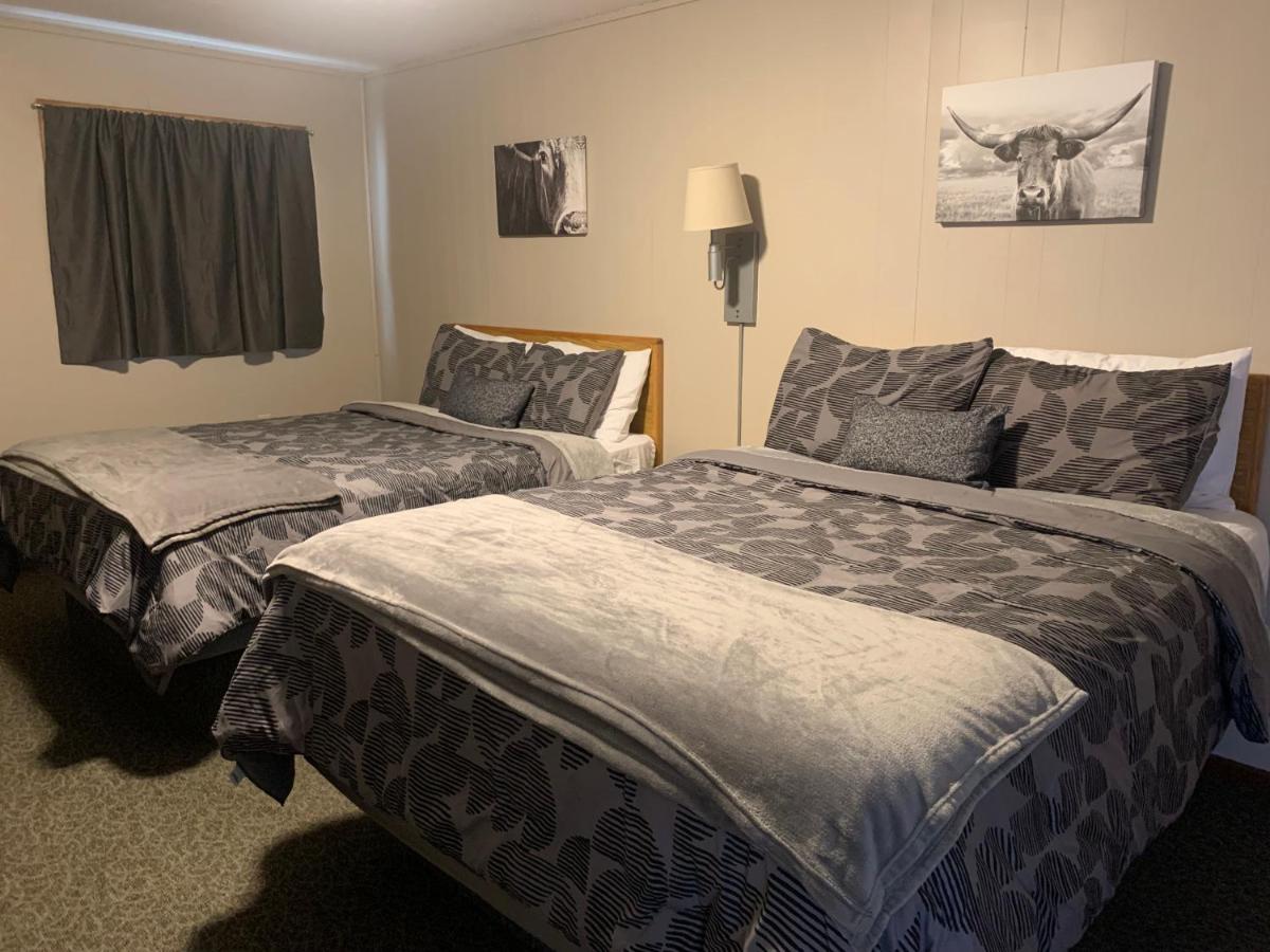 Springs Motel — photo 7
