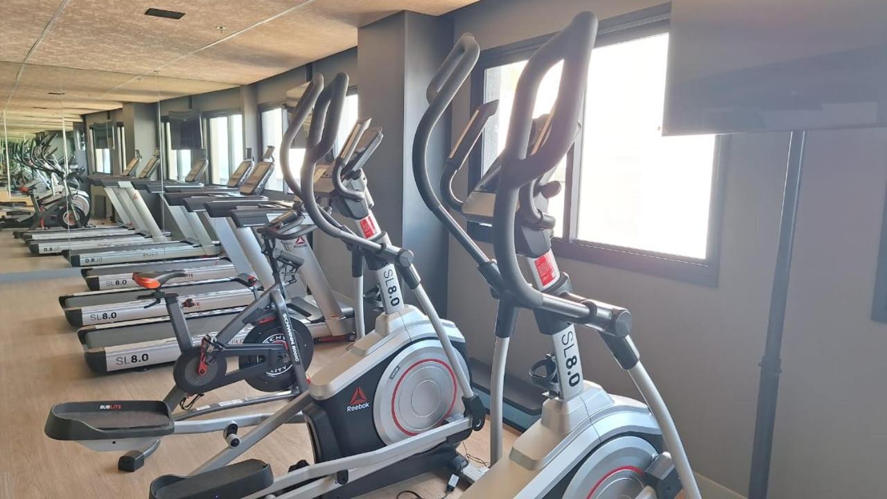 Skylux 906 - Studio - 5