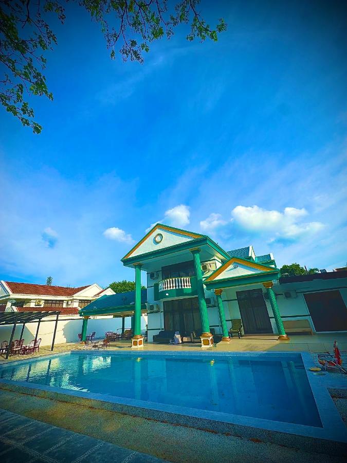 Emerald Villa - 4