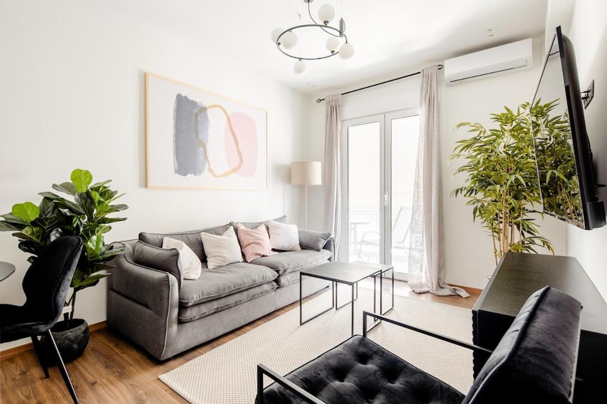 Ako 25 - stay close to the Acropolis - 4