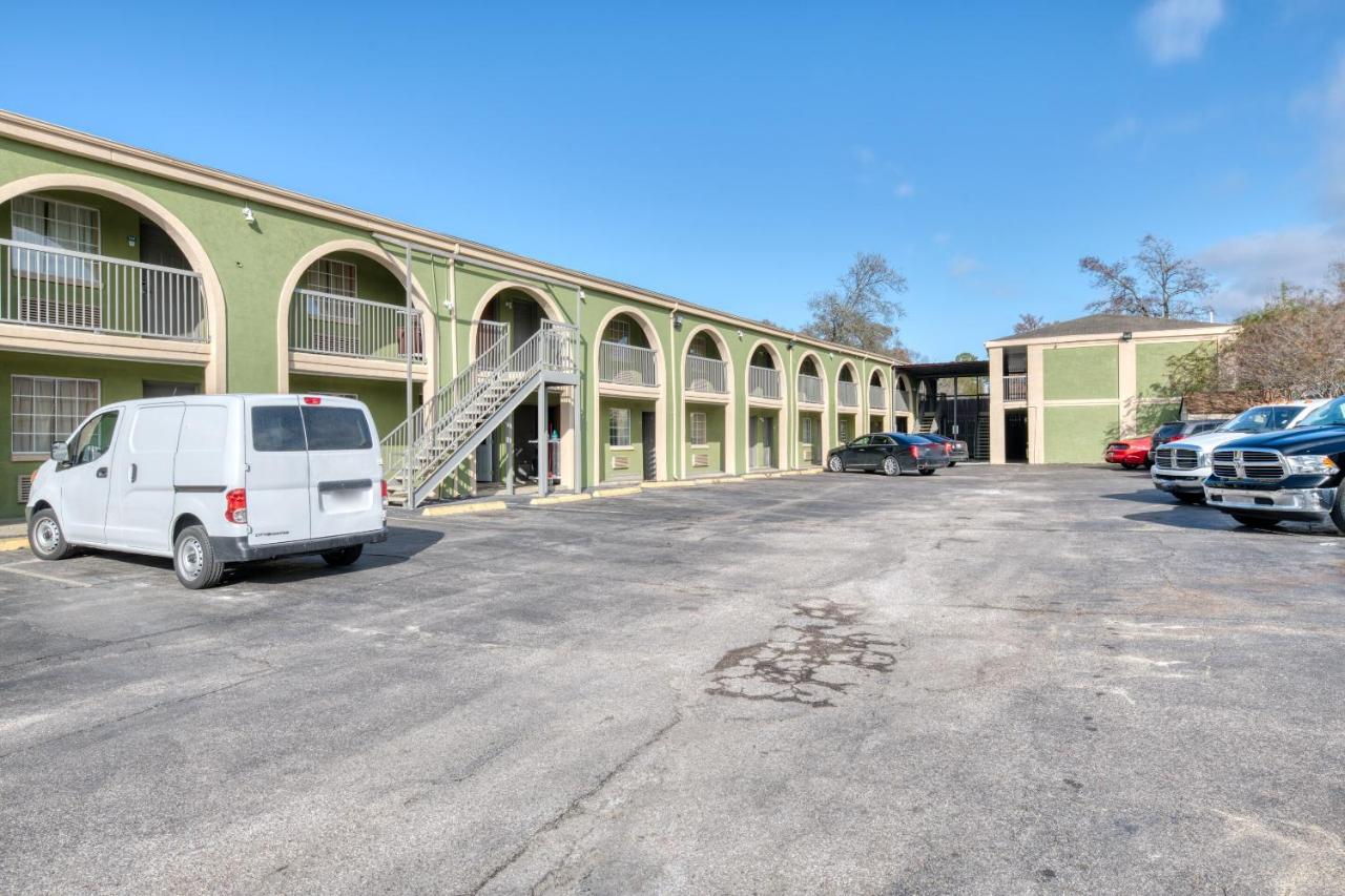 Sienna Inn Channelview, TX — photo 5