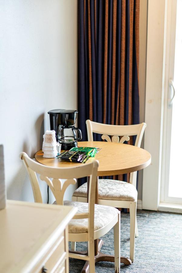Beach Harbor Resort — photo 11