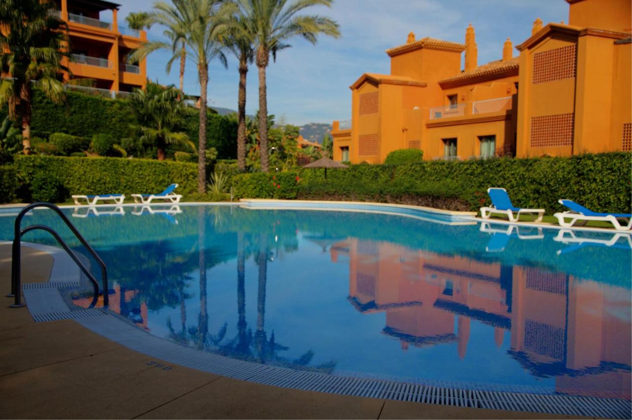 Luxury Apartment in Benatalaya, Estepona – Bijgewerkte ...