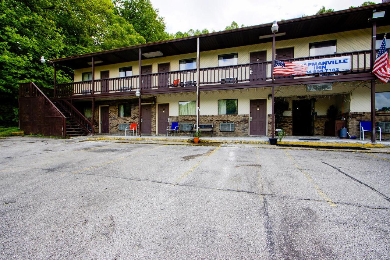 Chapmanville inn — photo 2