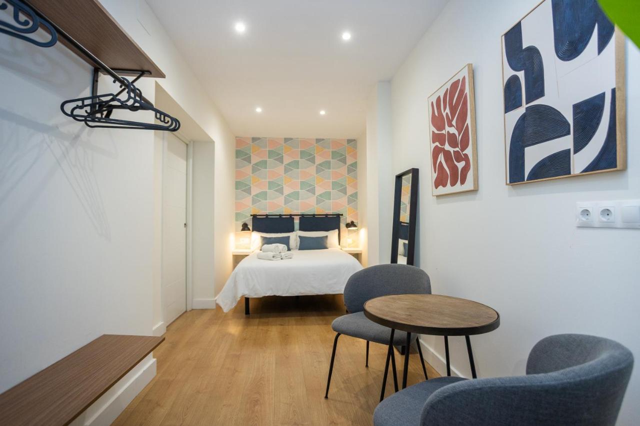 Chinitas Santos Apartments - 2