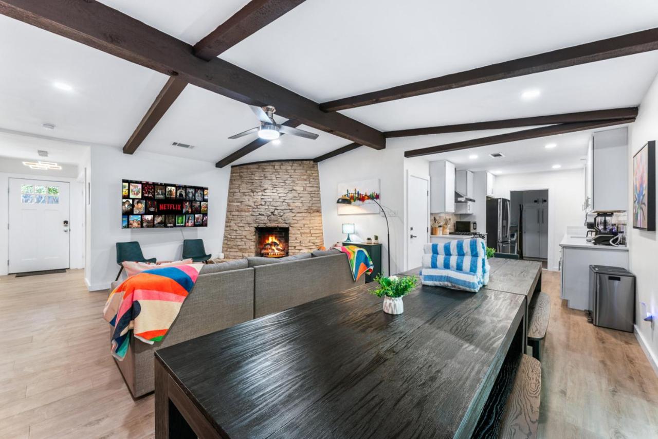 Heated Pool Game Room Firepit Domain Q2 Stadium - 2