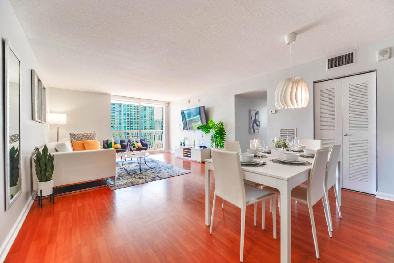 Upscale Condo in Brickell - 5
