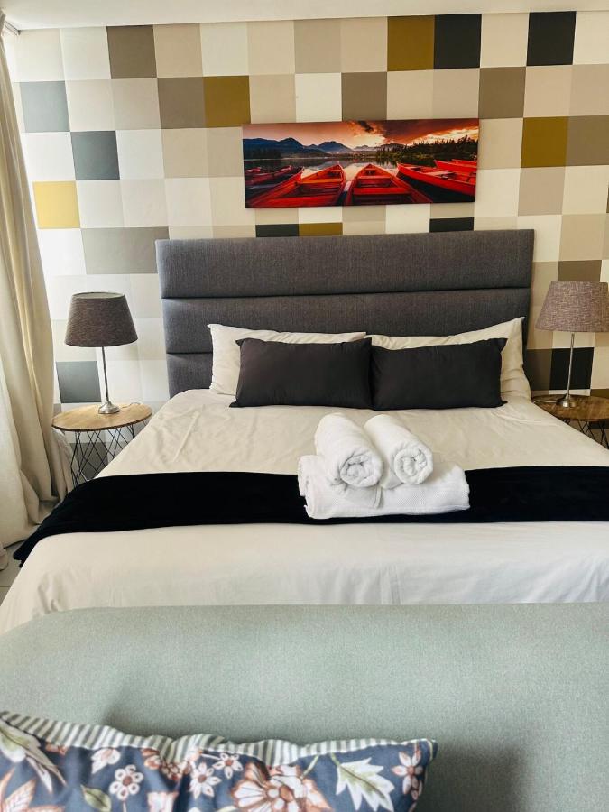 Six Fountains Hotel Private Apartment Suite - 2