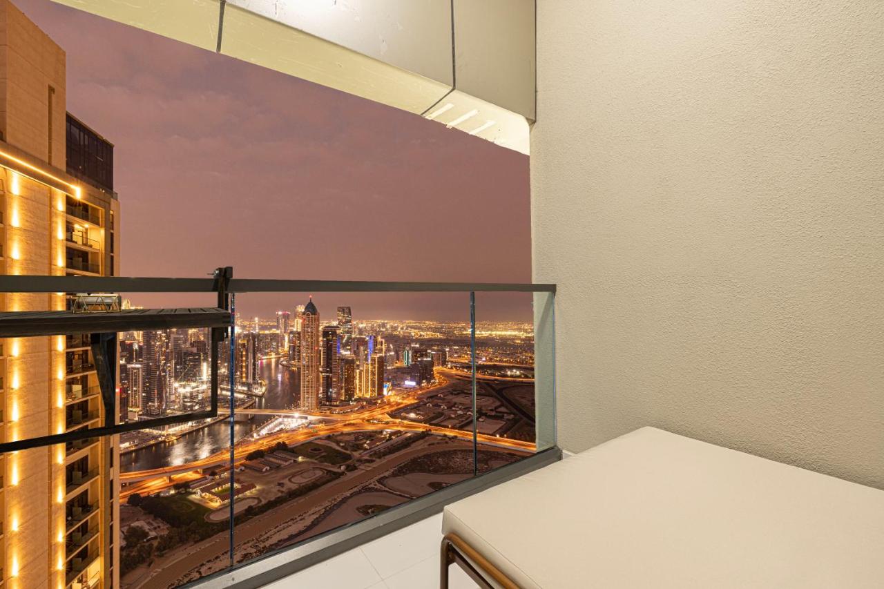 UrbanHomes - Luxury and Cozy 3BDR Apartment in Business Bay Canal View - 4