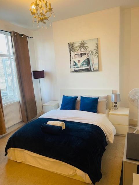 The Riverside Haven - 2