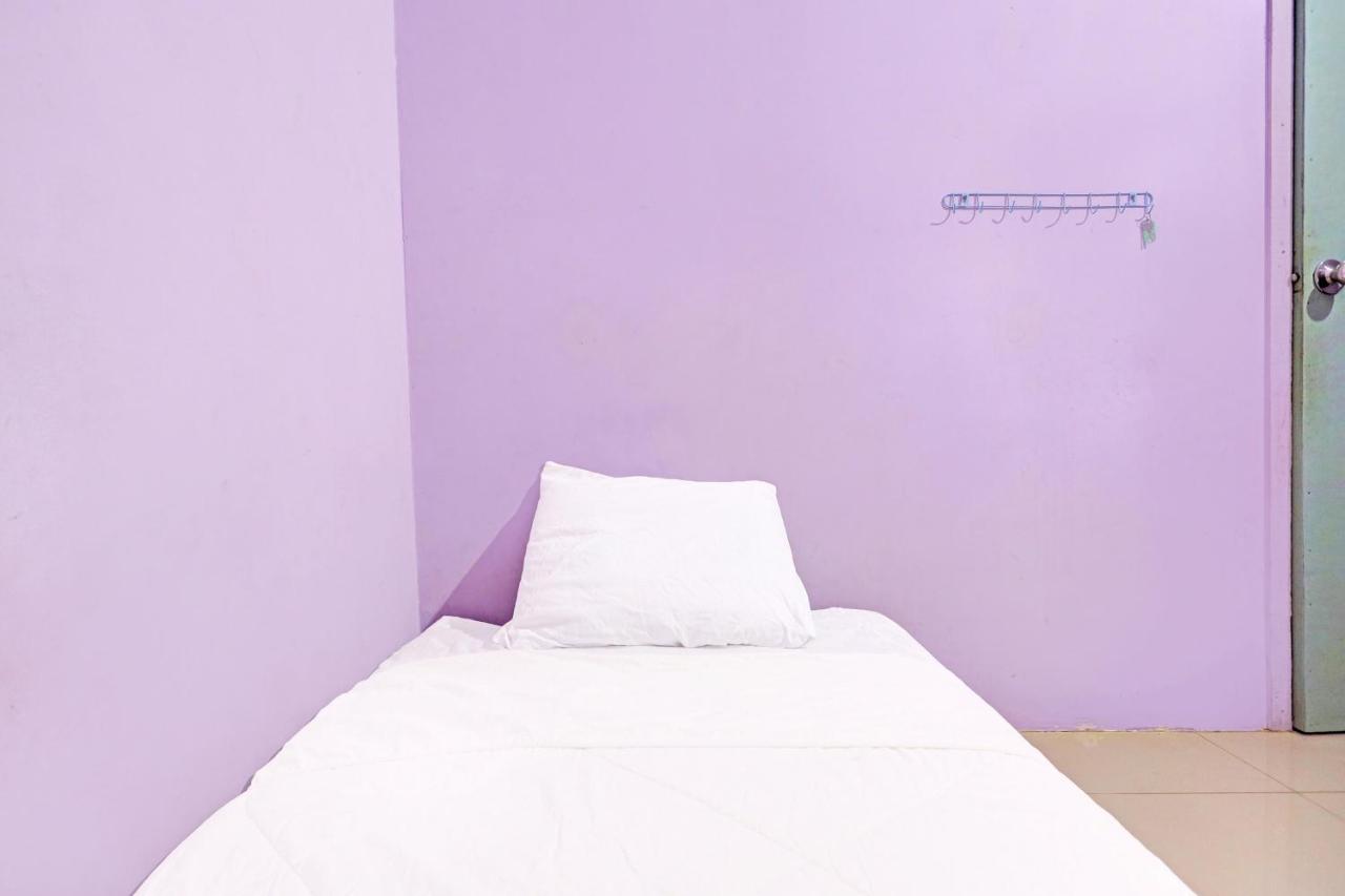 Hotel O Toyo Homestay Syariah - 3