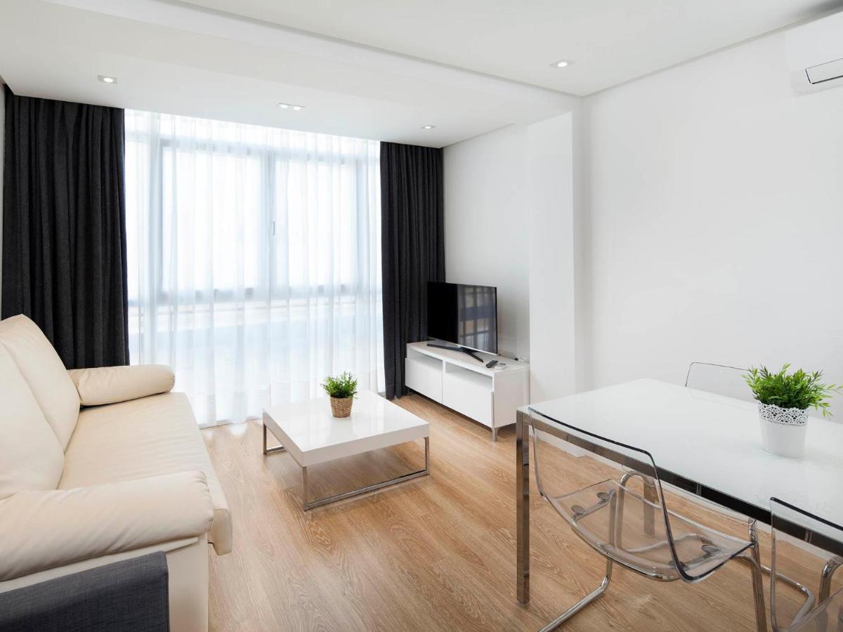 Apartment INMálaga Plaza De La Merced, Spain - Booking.com