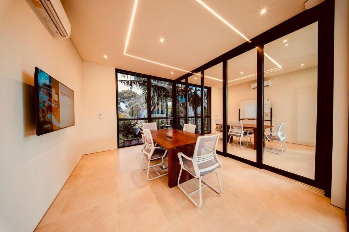 TheHub Pererenan Coworking, Pool and Rooftop - 5