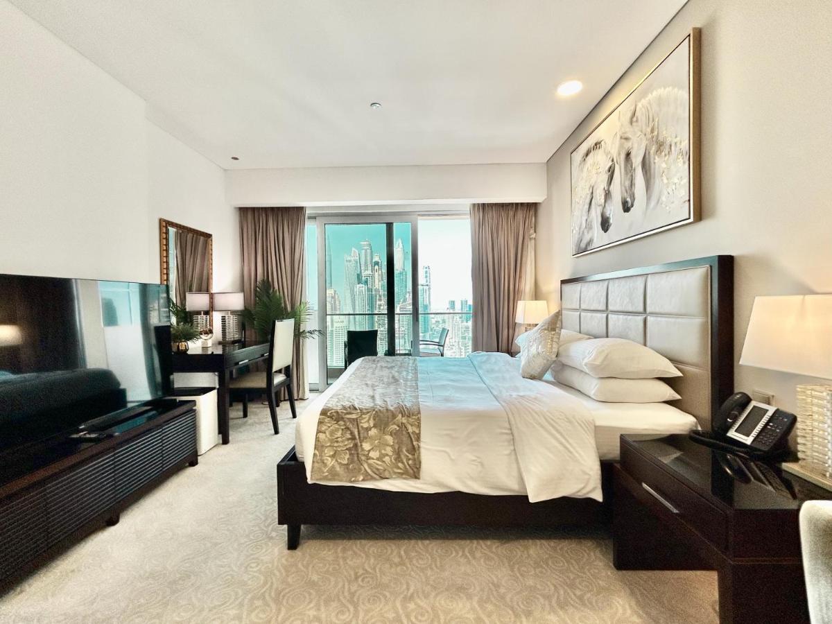 Cosmos Living Studio at JW Marina - 2