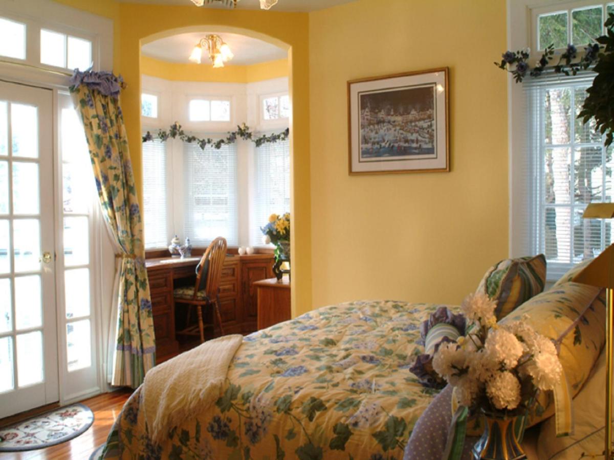 Lake George Bed & Breakfast — photo 13