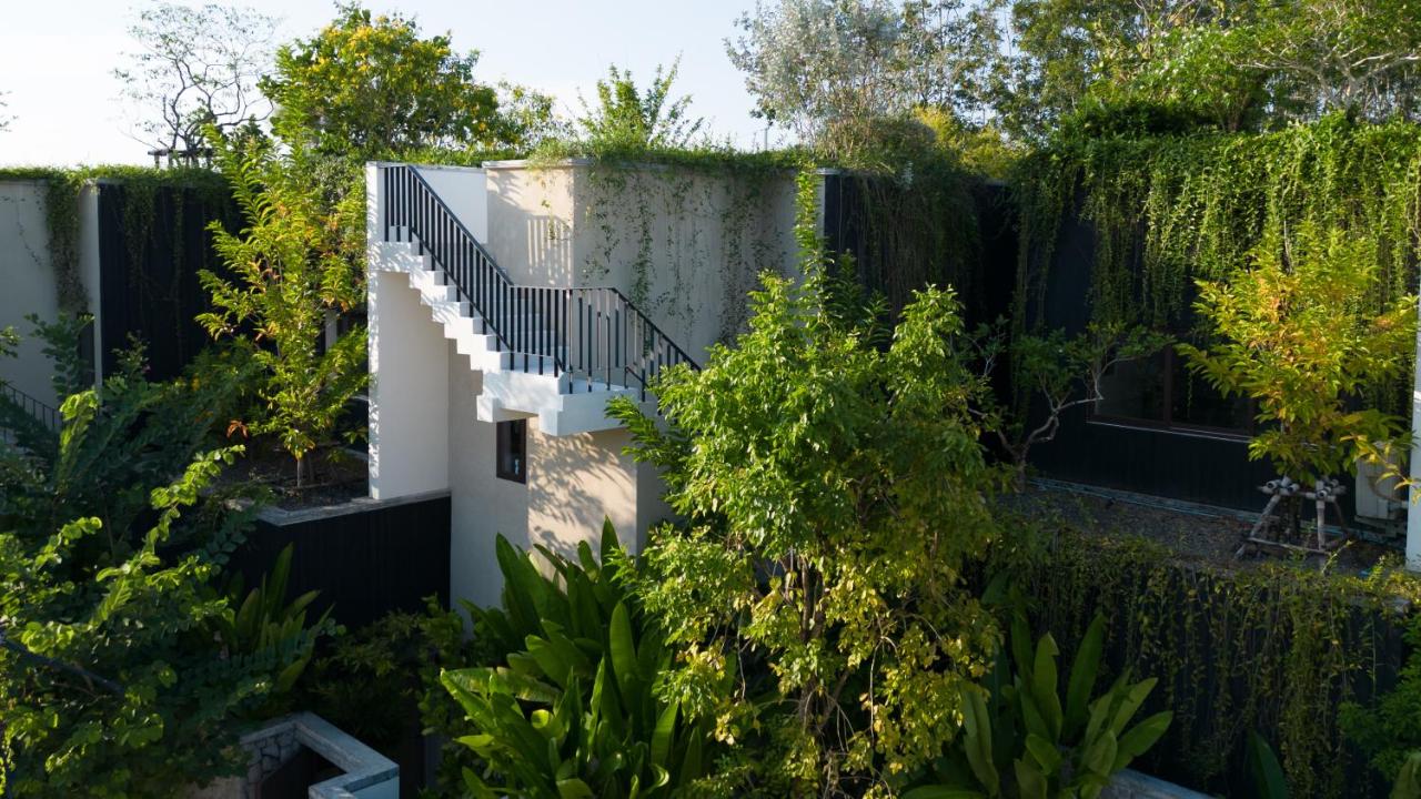 Tree O'clock Pool Villa - Phuket