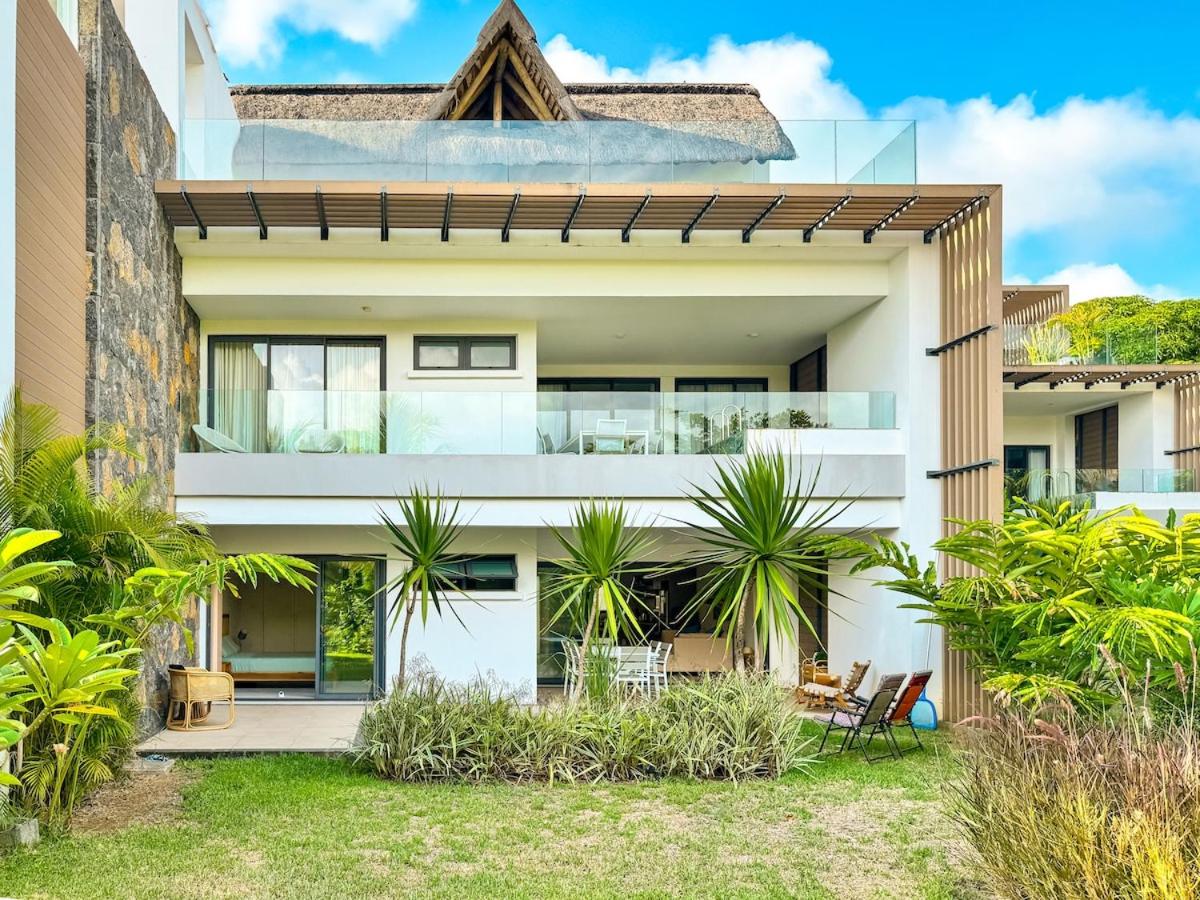 River & Pool Oasis - Modern 159sqm Apt, Mauritius