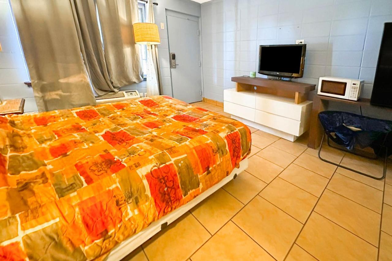 Luxury Inn — photo 21
