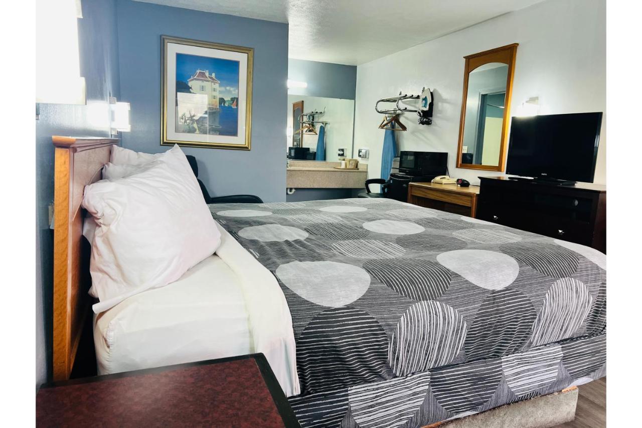 Relax Inn — photo 14