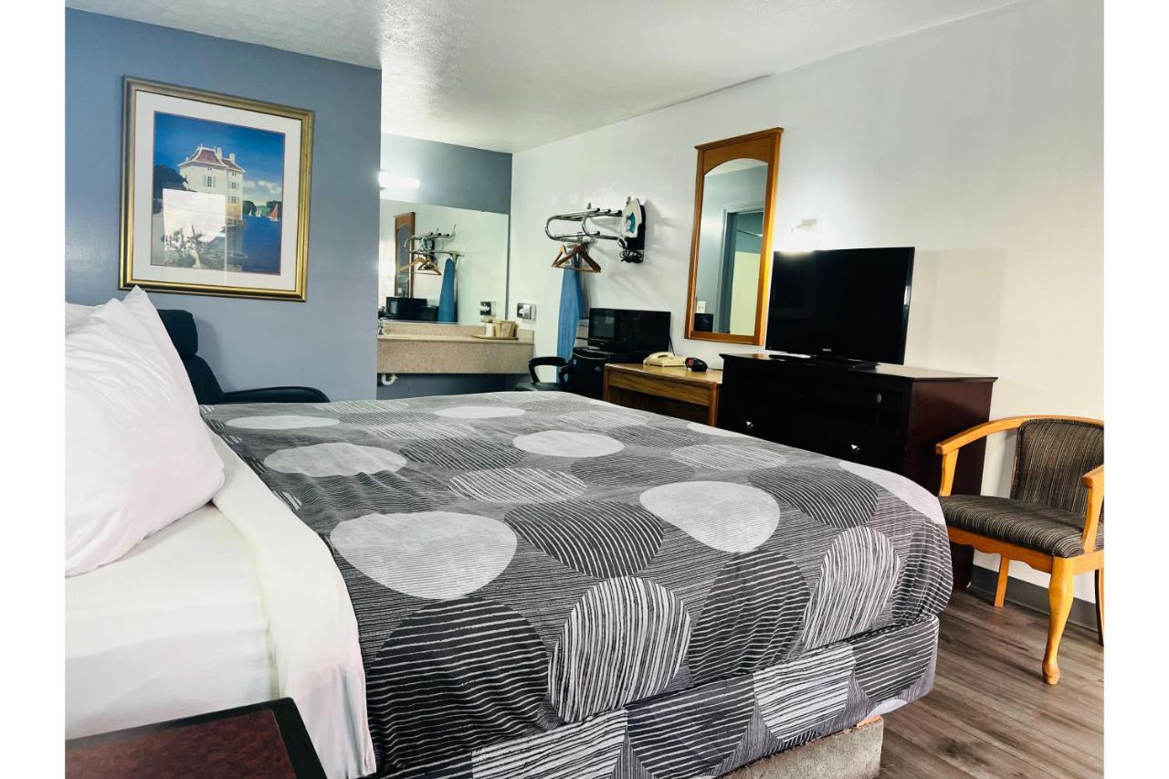 Relax Inn — photo 15