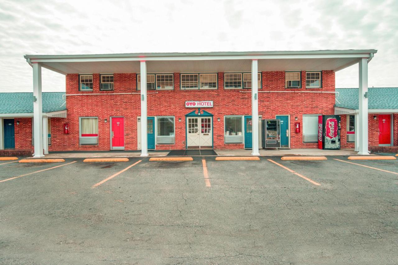 Magnuson Hotel Durham Skyland — photo 1