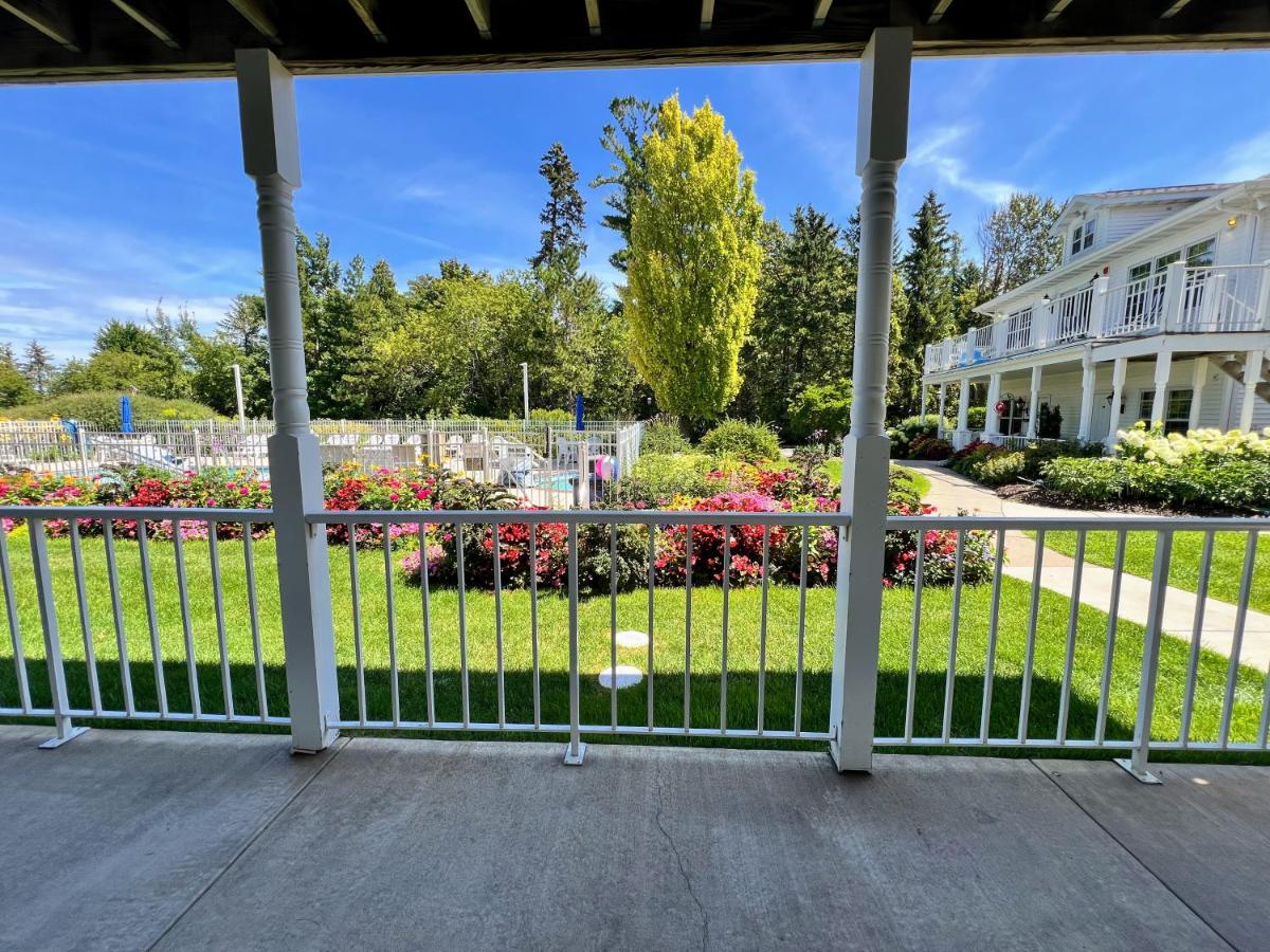 Bay Breeze Resort Motel — photo 9