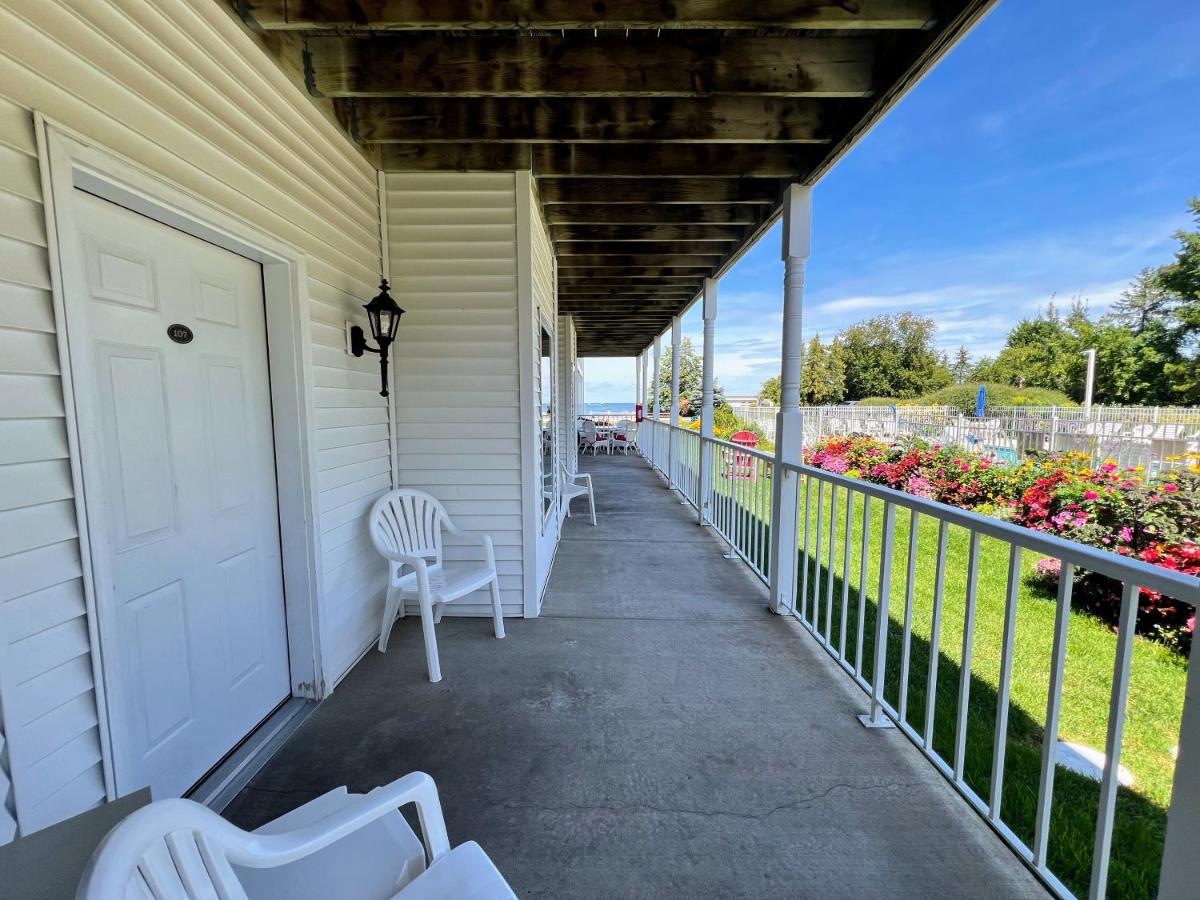 Bay Breeze Resort Motel — photo 10