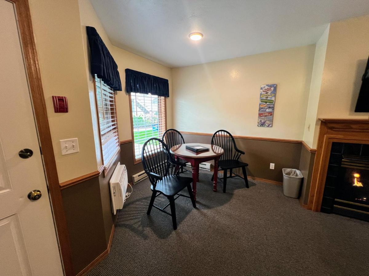 Bay Breeze Resort Motel — photo 16