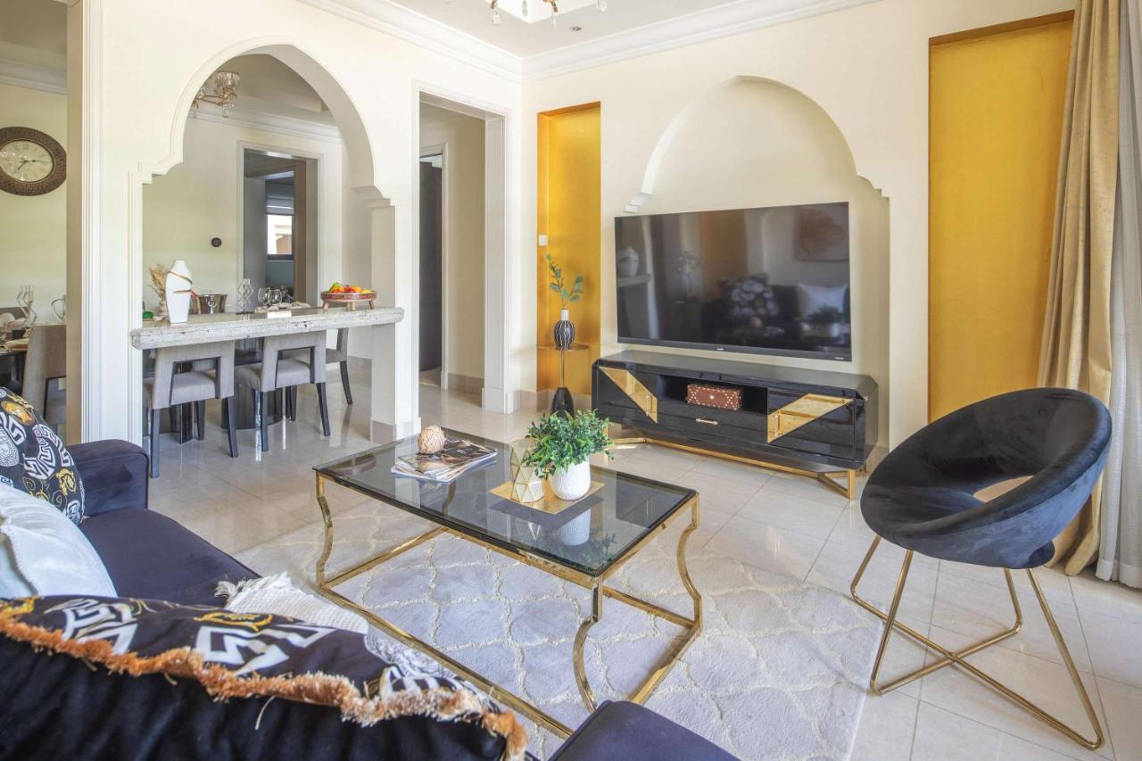 Frank Porter - Tejar Tower - 3