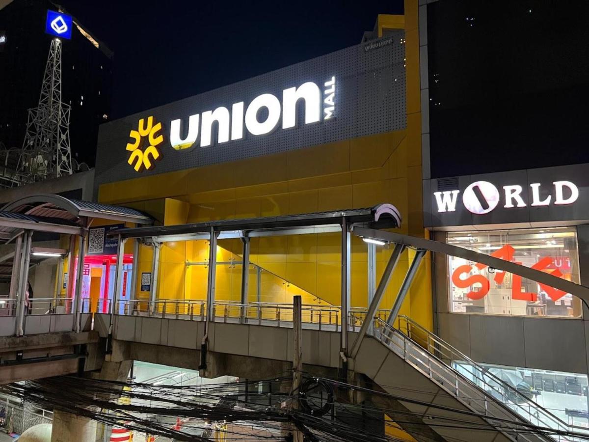 Grandview Condominia