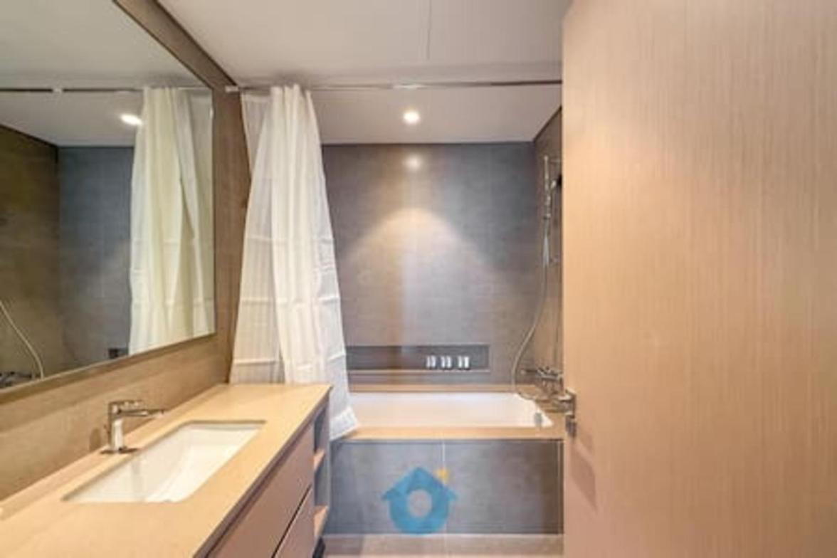 Steps from Dubai Mall Enjoy Dubai Skyline from Balcony Luxury 2 Bedroom Like Home - 3