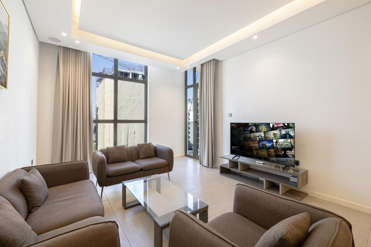 Daniels 2BR at Jumeirah Garden City