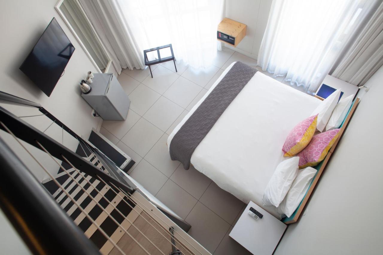 Mojo Hotel & Market - 2