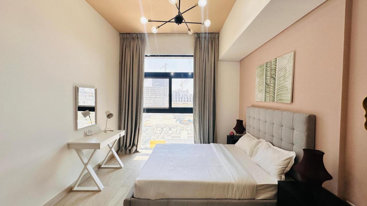 Premium 1-Bedroom Perla Apartment in JVC | Infinity Pool & Kids’ Play Area - 4