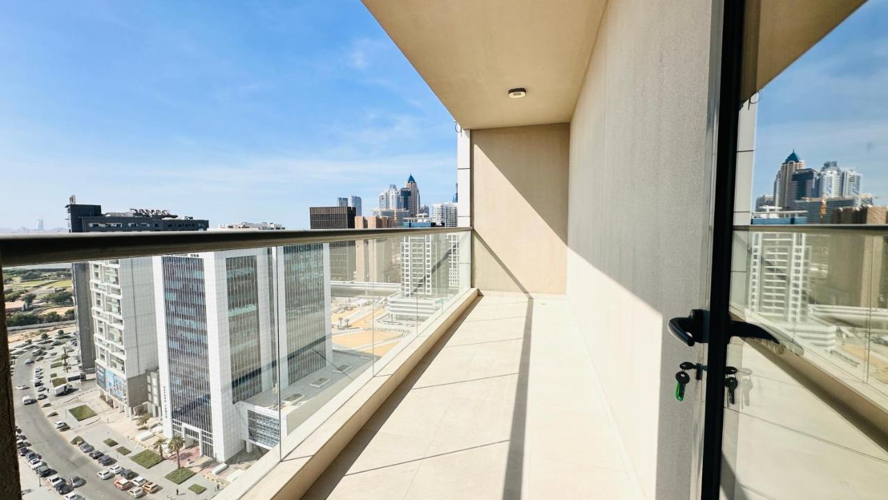 Upscale Studio Apartment Palm View with Big Balcony Free Parking by Belvilla - 5