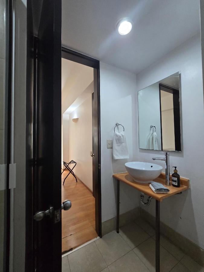 Heart of the City Great Apartment with Pool&Gym - 5