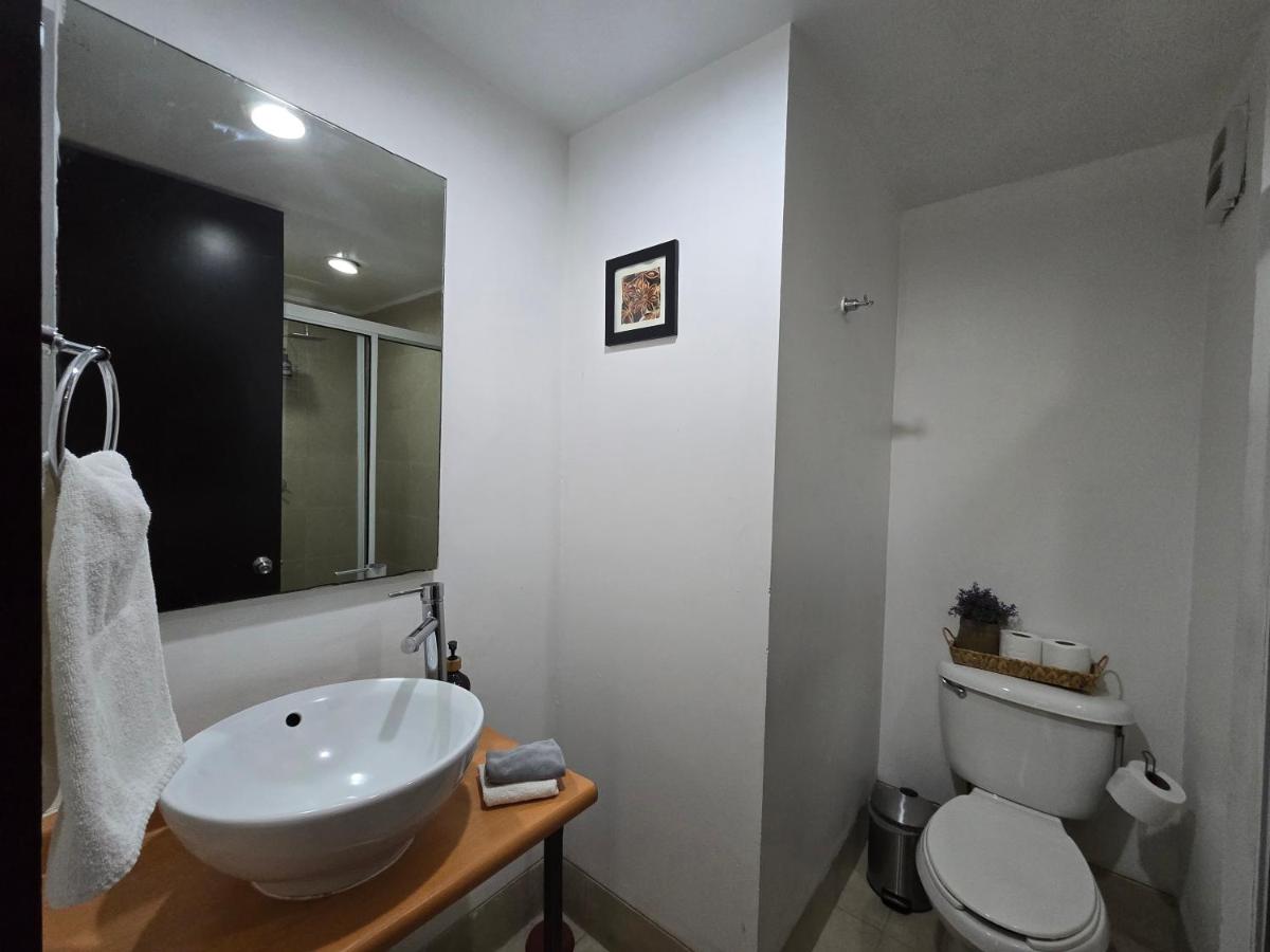 Heart of the City Great Apartment with Pool&Gym - 3