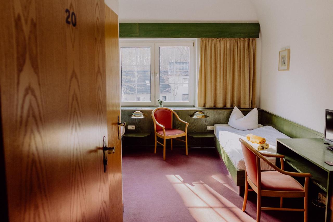 LandHotel - 2