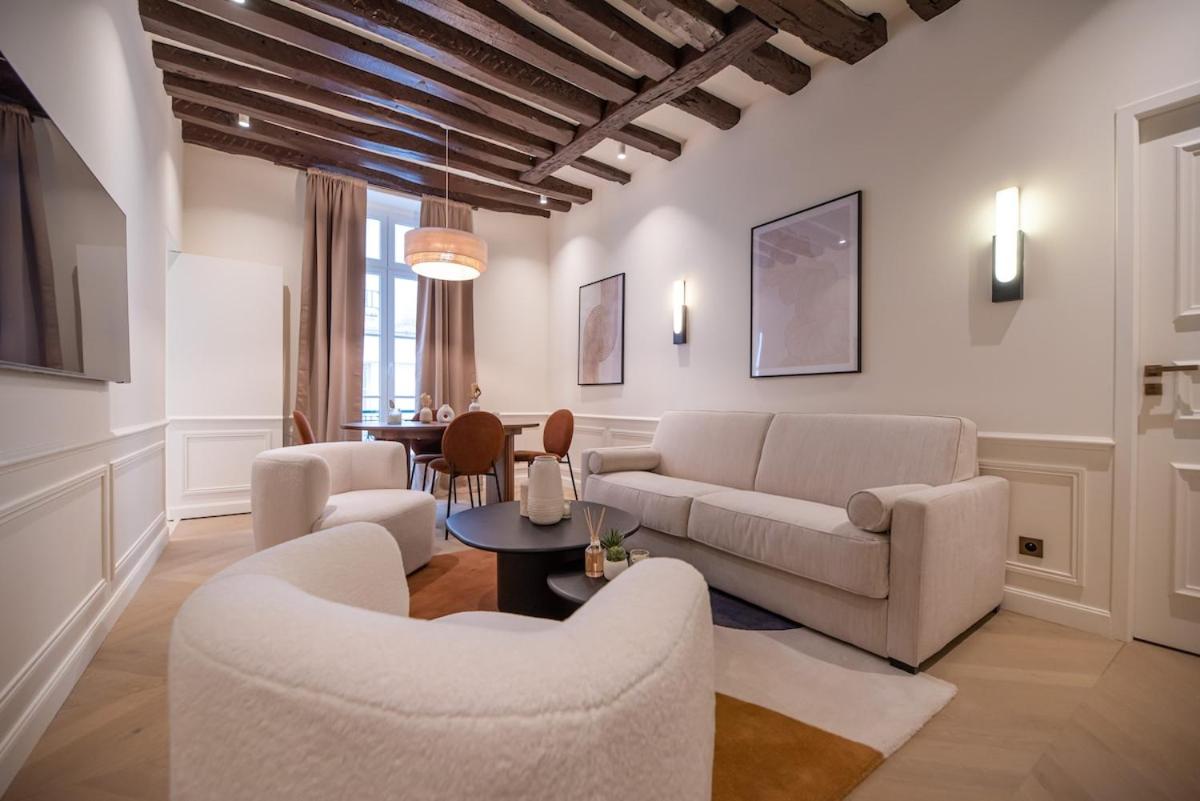 Appartement de luxe d'une chambre près du Louvre II