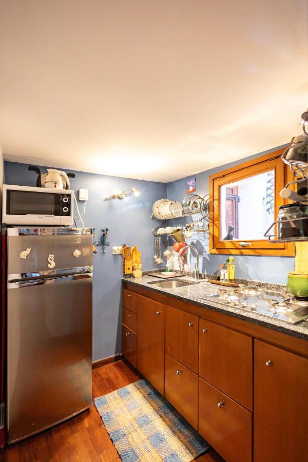 old town Holy Door of Santa Maria Maggiore - 4