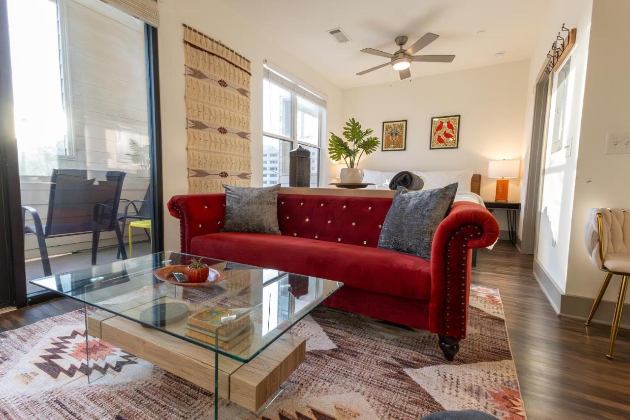 Apartment in Midtown