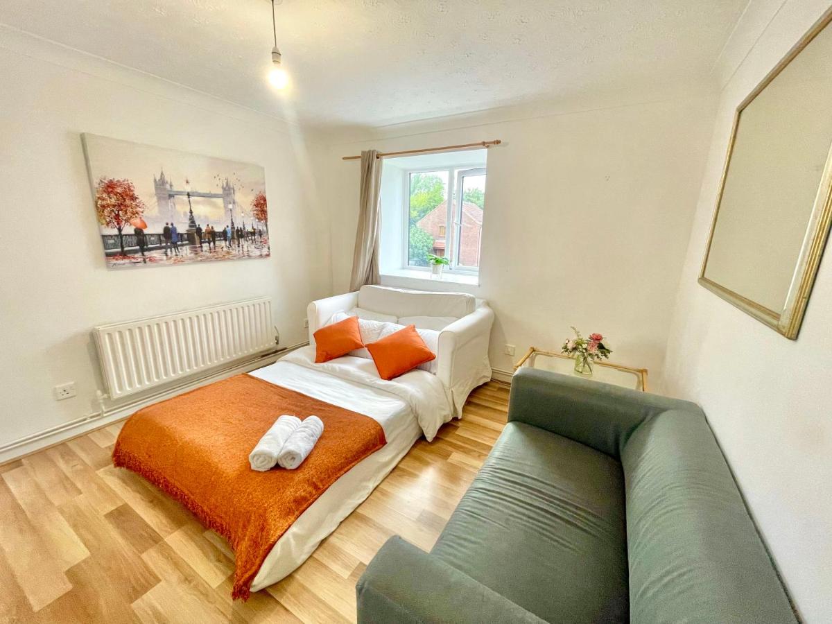 Canada Water Private 2 beds Flat - 2