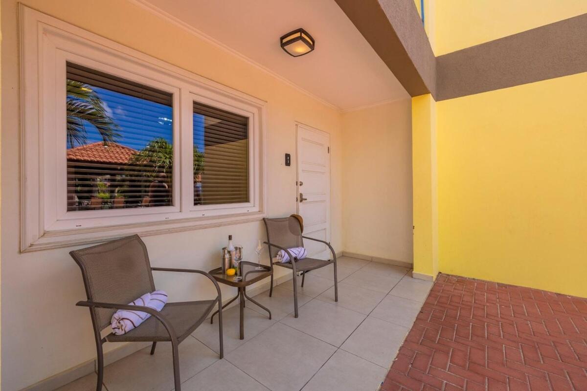 Treasures at the Pearl Eagle Beach - 4