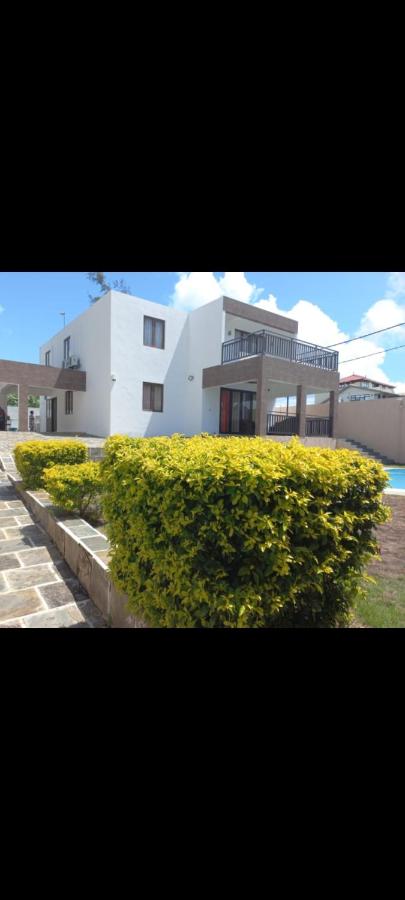 Villa Camille & Villa Shaheen