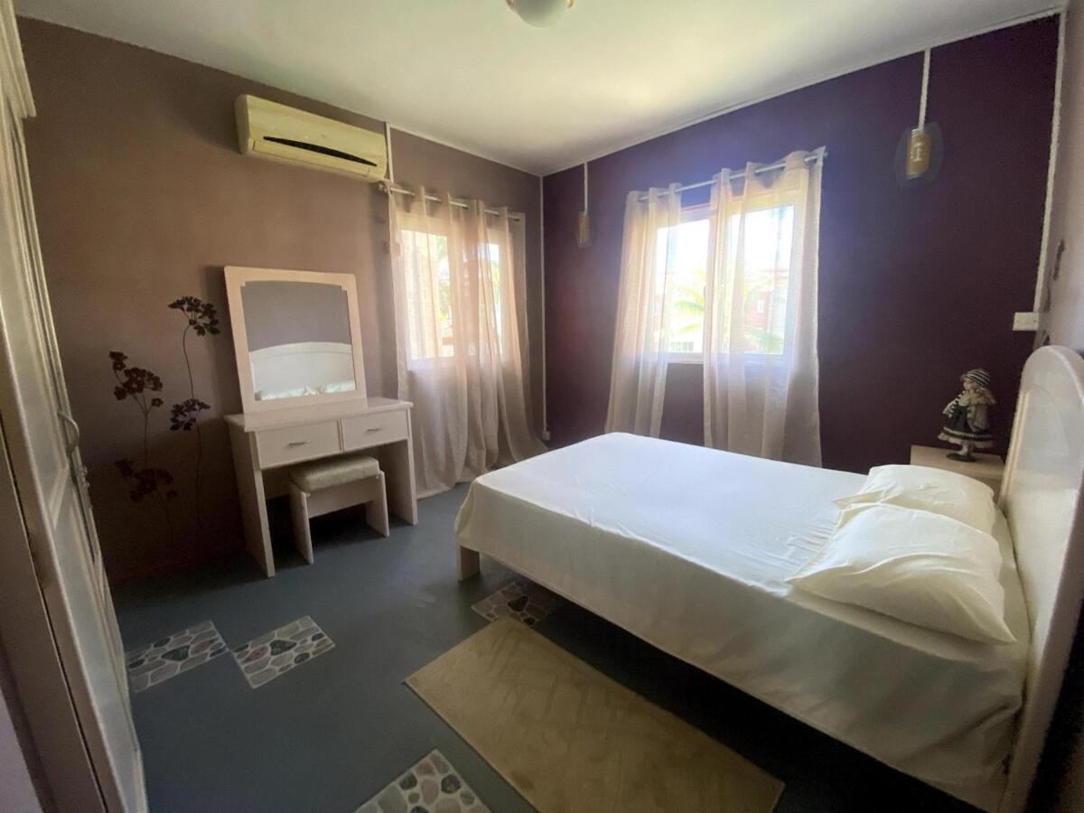 Gated 3BR Villa Pools & Beach - 3