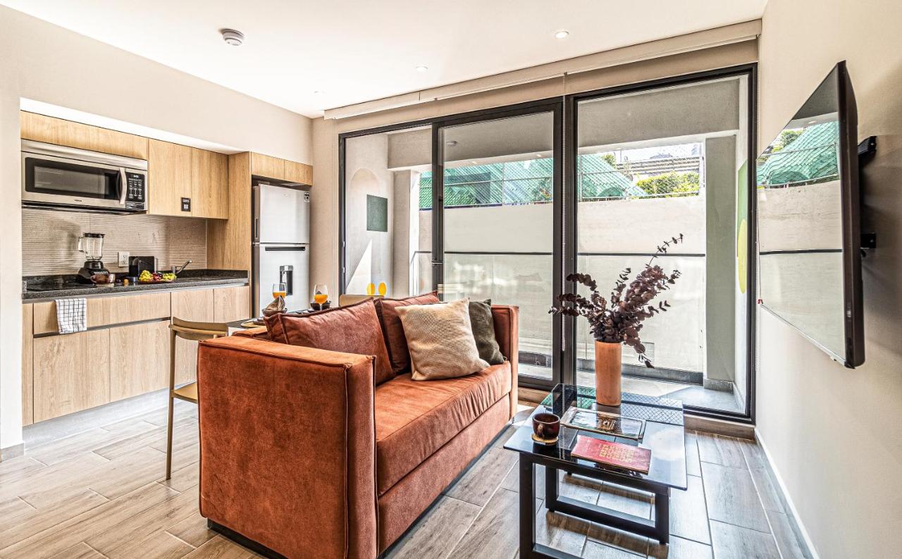 Kukun Homero Polanco - 2